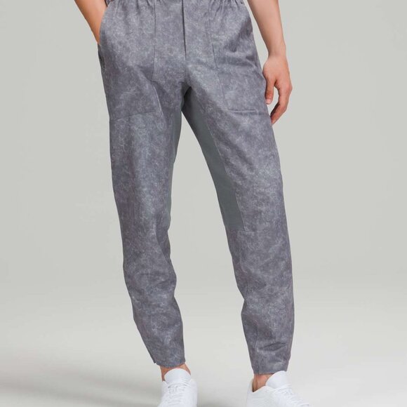 2021 Lululemon License To Train Pants Mens Medium 29" Gravel Dust Gray $128